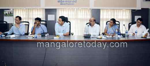 dc pressmeet 1